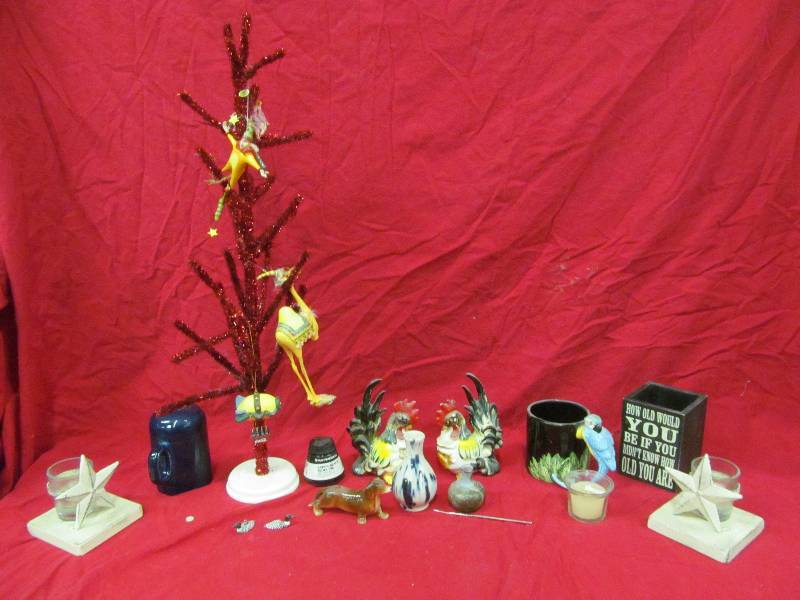 lot 116 image: vintage dcor