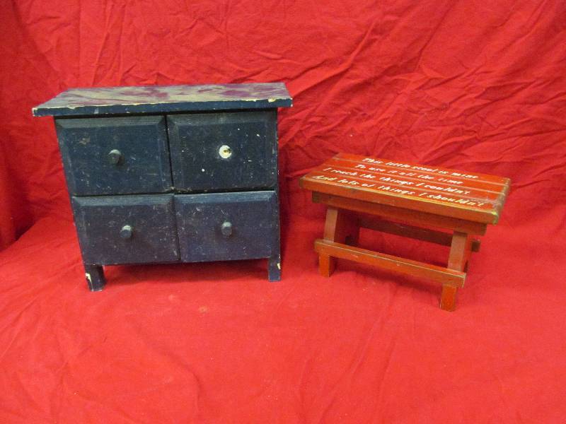 lot 144 image: Cabinet