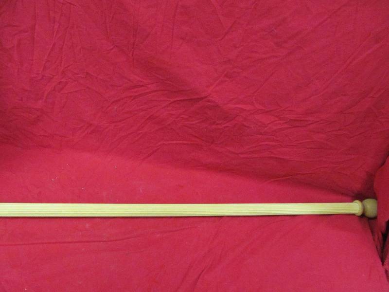 lot 153 image: Curtain Rod