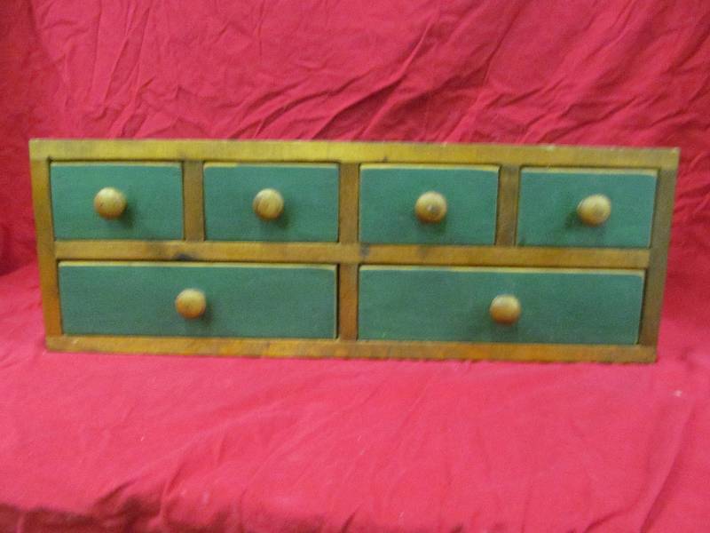 lot 162 image: Cabinet