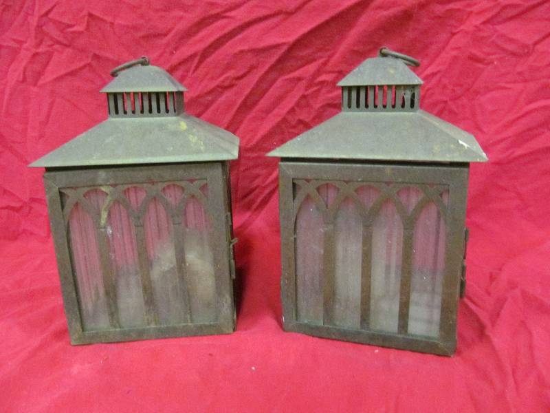 lot 236 image: Candle Lantern