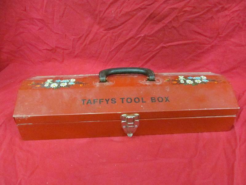 lot 240 image: Tool BoxTools