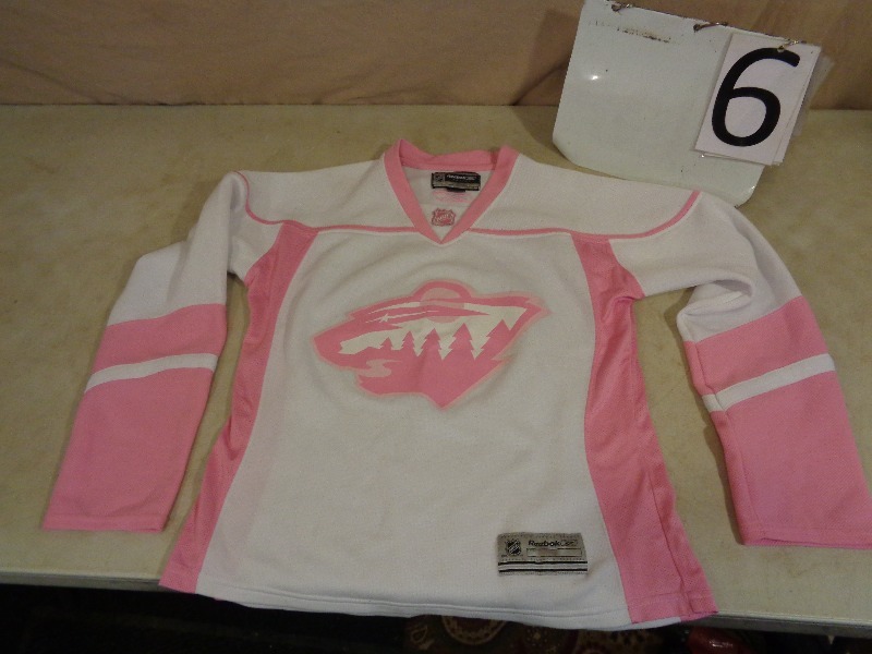 Medium MN Wild Jersey