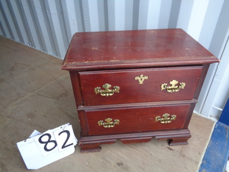 2 Drawer Nightstand