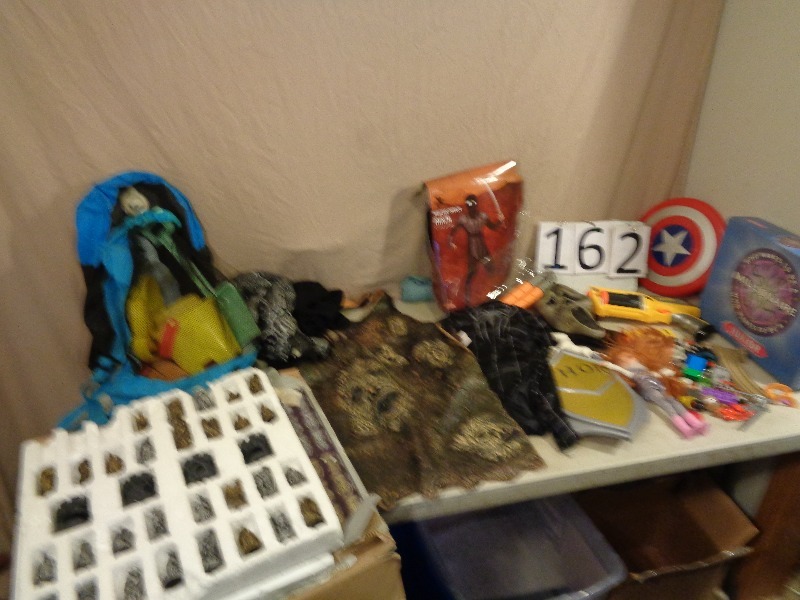 Costumes, Toys, Chess Set