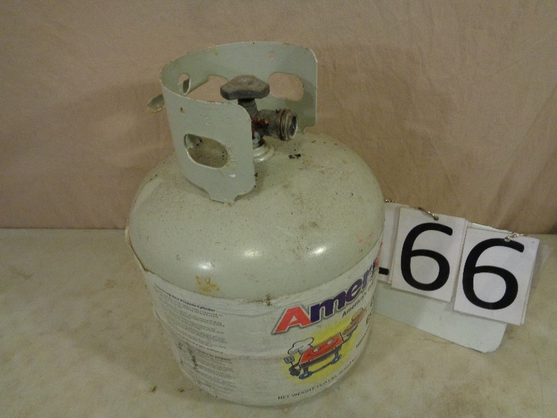 20 Lb Propane Tank