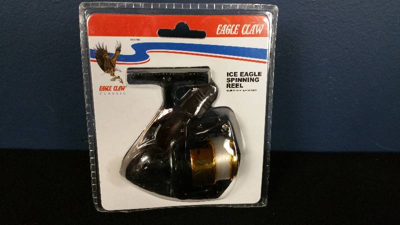lot 83 image: Eagle Claw Ice Eagle Spinning Reel