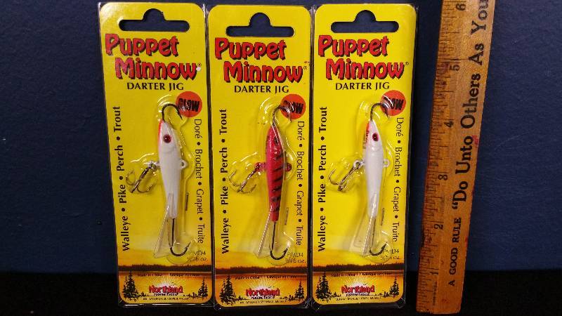 lot 142 image: Group of (3) Northland Puppet Minnows