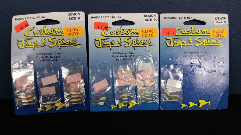 lot 166 image: Group of (22) Custom Jigs and Spins Brand Tackle