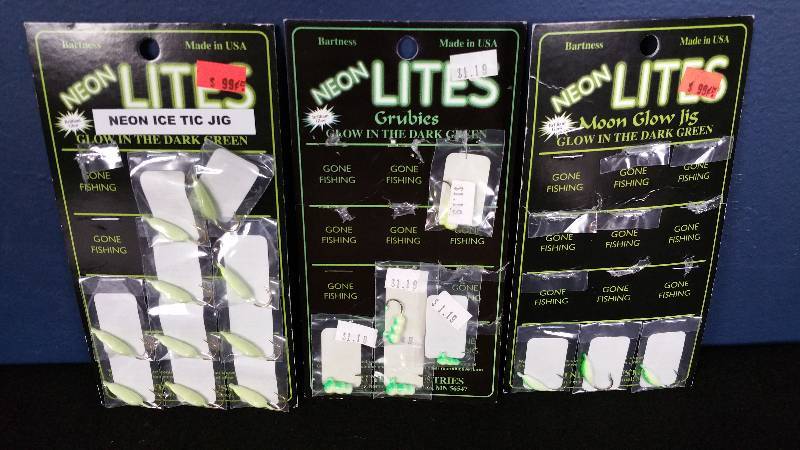 lot 218 image: Group of (18) Bartness Neon Lites - Green