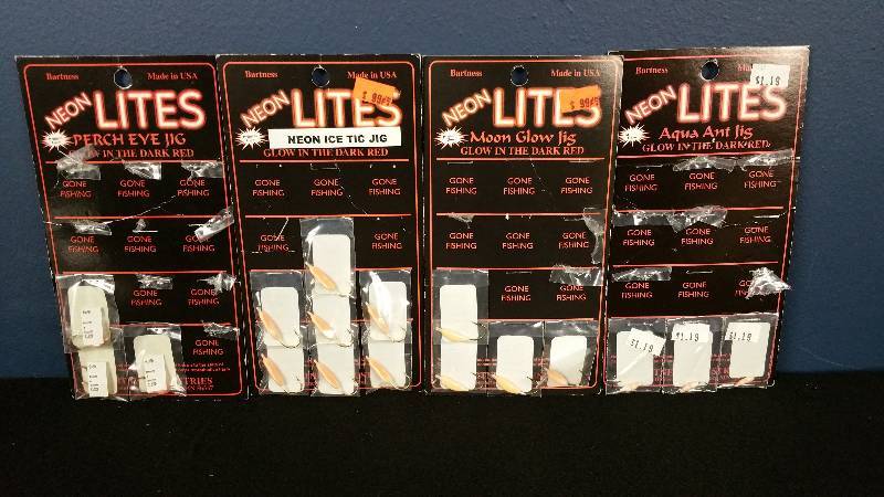 lot 230 image: Group of (17) Bartness Neon Lites - Red