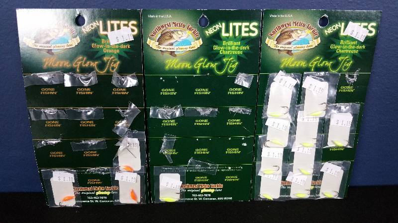 lot 231 image: Group of (14) Northwest Metro Tackle Neon Lites Lures