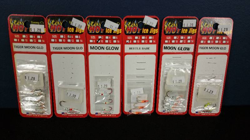 lot 235 image: Group of (18) Tommy Cs Hot Ice Jigs Tackle