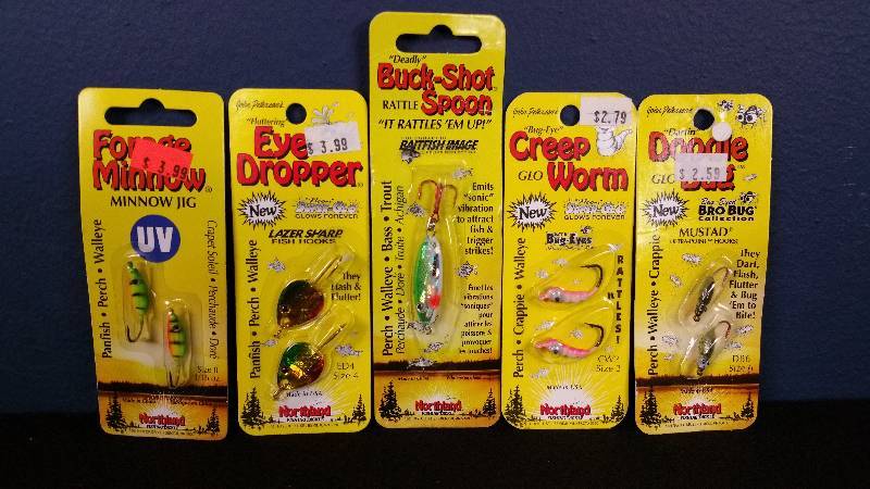 lot 256 image: Group of (5) Northland Tackle