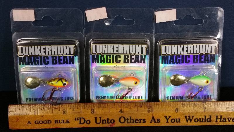 lot 282 image: Group (3) of Lunkerhunt Lures
