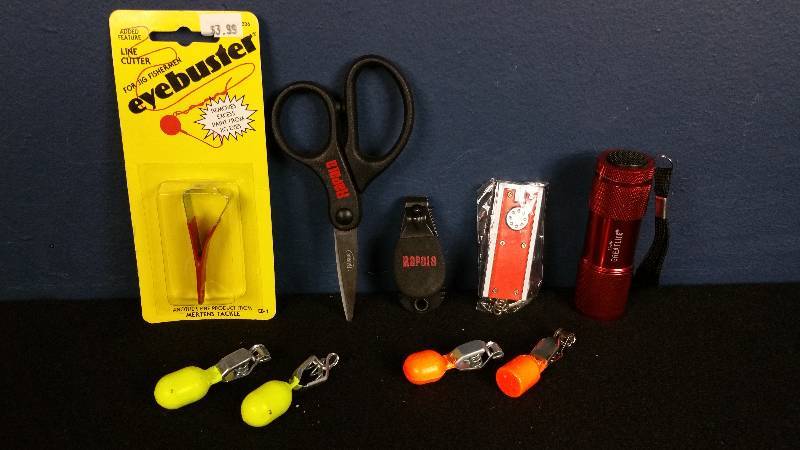 lot 344 image: Ice Fishing Maintenance Kit