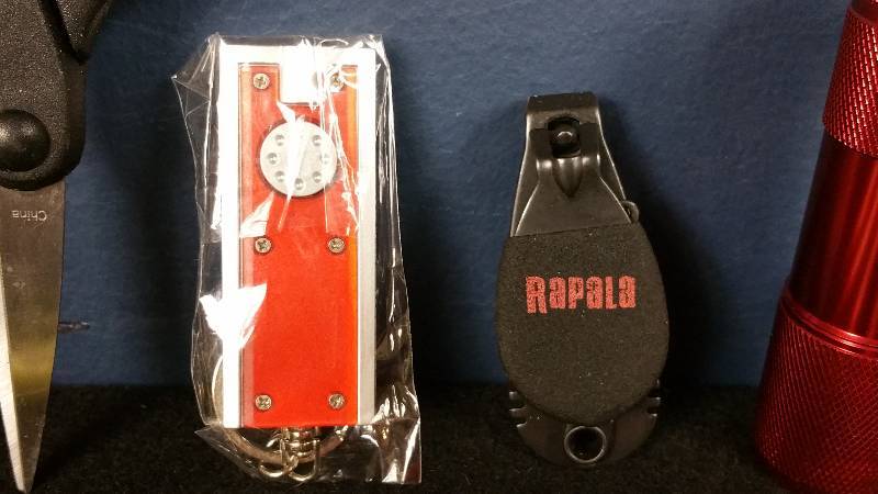 lot 343 image: Ice Fishing Maintenance Kit