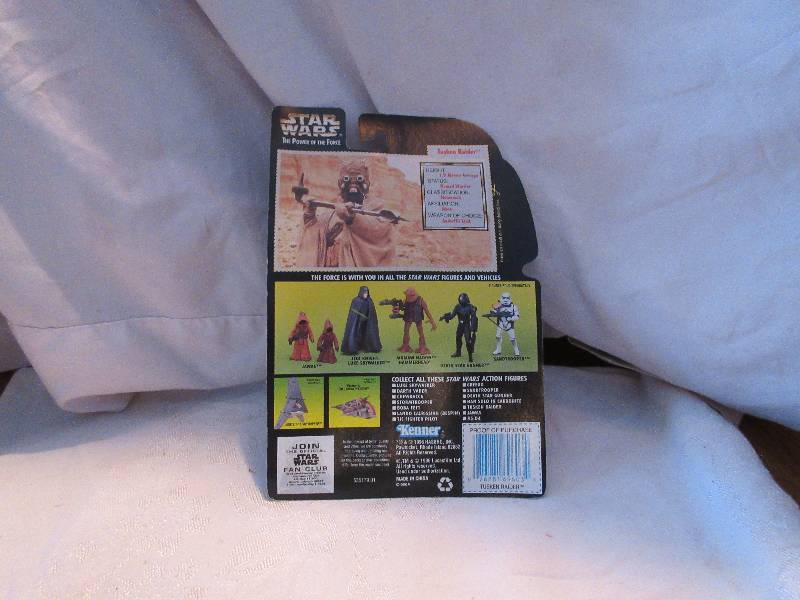 lot 13 image: tusken raider with gaderff 11 stick kenner