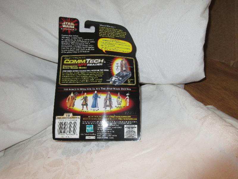 lot 35 image: mace windu ct chip