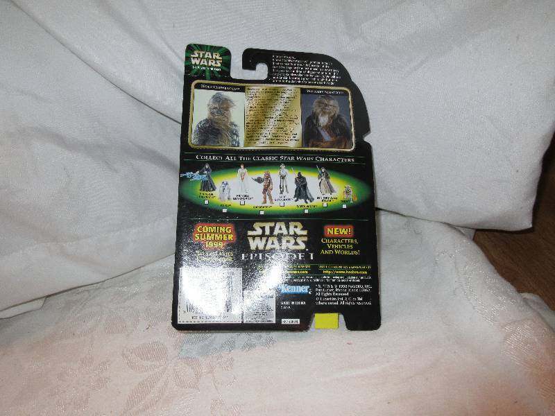 lot 40 image: hoth chewbacca