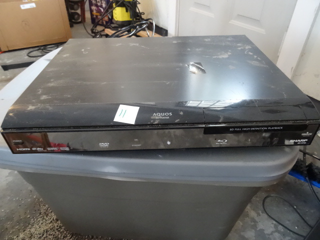 Sharp Aquos Blueray hdmi dvd player