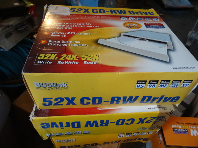 CD-rw in box opened lot of 3