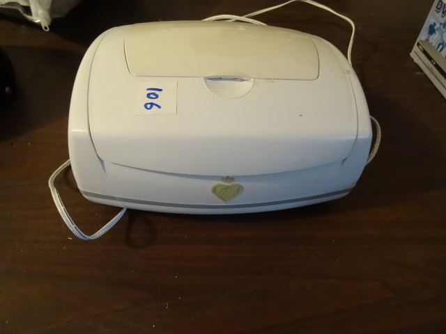 Baby Wipe warmer by prince lion heart