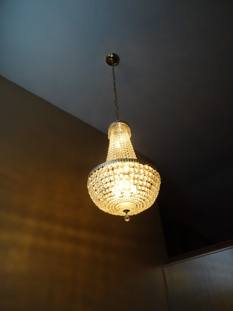 Chandalier Very nice High end - See pics