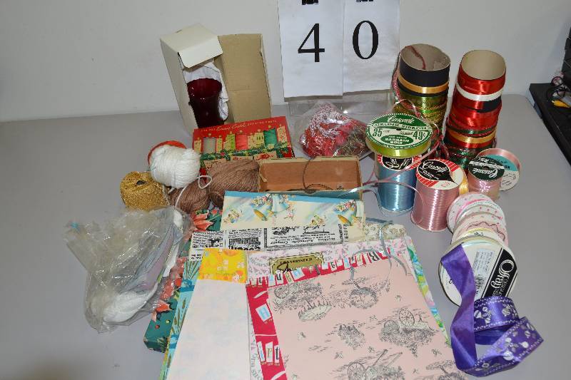 lot 40 image: Misc items