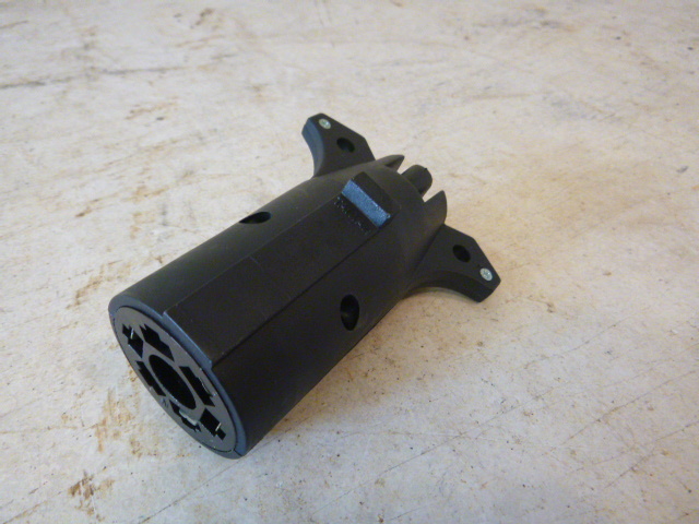 7 Pin to 4 Pin Conversion Plug