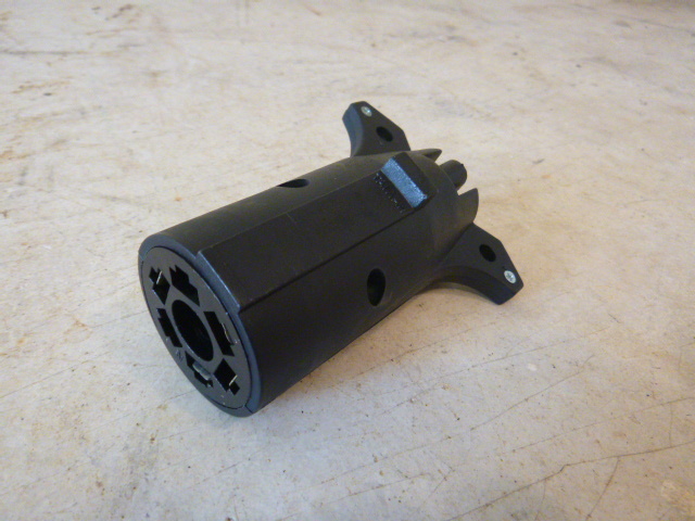 7 Pin to 4 Pin Conversion Plug