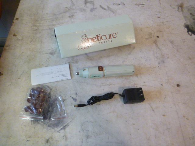 Peticure Petite Cordless Pet Nail Groomer
