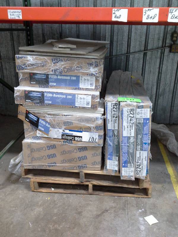Pallet of acoustical ceiling panels