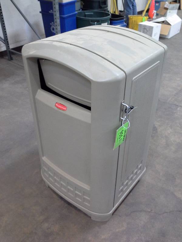 Rubbermaid trash receptacle