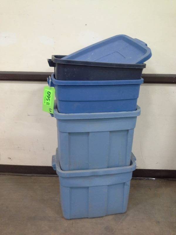 Plastic totes