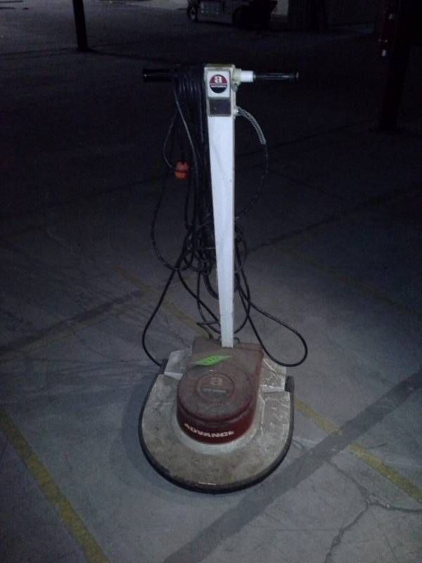 Advanced floor scrubber
