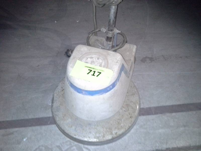 Kent floor scrubber