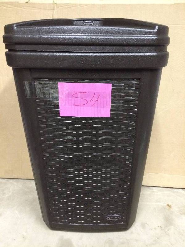 Suncast Hideaway Trash Can New