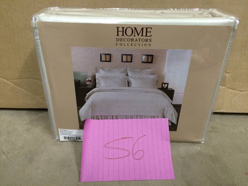 Home Decorators FullQueen Duvet New