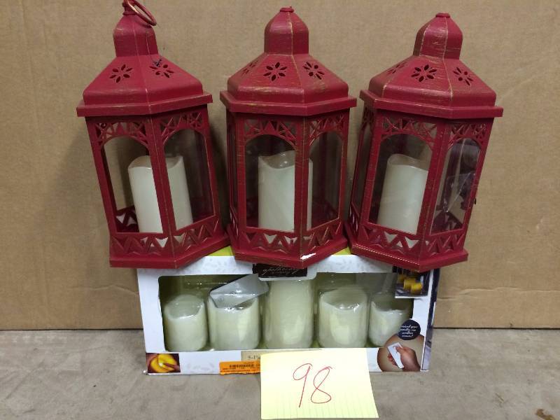 Lot of Flameless Candles, some damaged