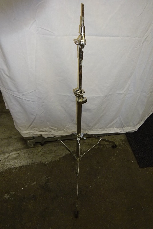 lot 34 image: Cymbal Stand Straight