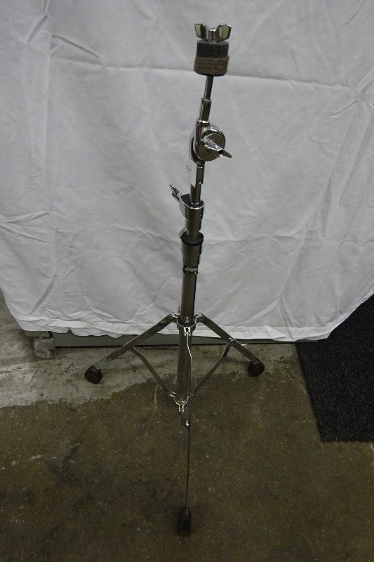 lot 35 image: Rock Cymbal Stand Straight