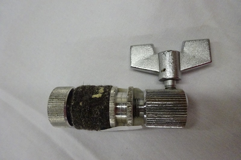 lot 45 image: Hi-Hat Clutch