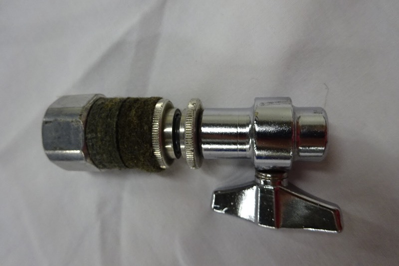 lot 47 image: Hi-Hat Clutch