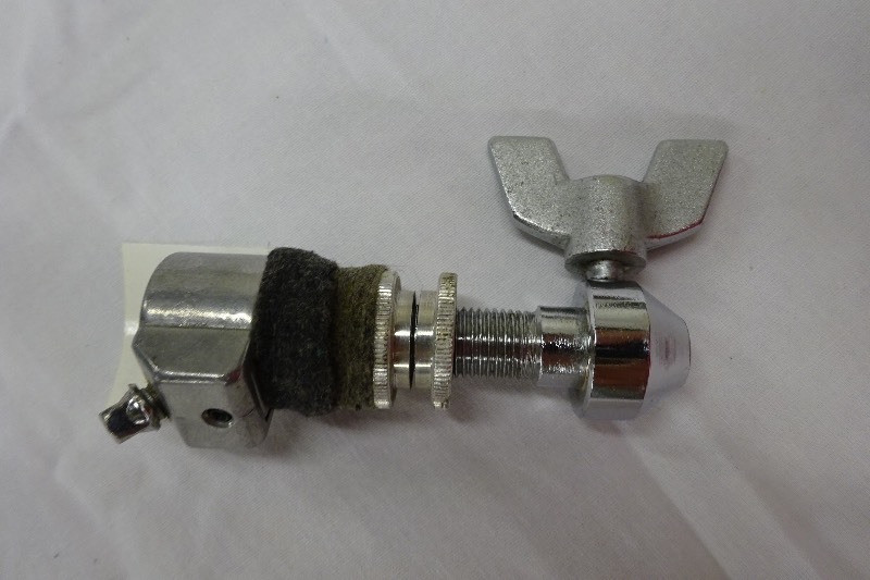 lot 48 image: Hi-Hat Clutch