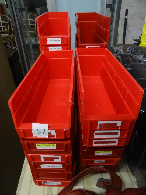 Plastic Hardware Bins Qty 32  11 X 4