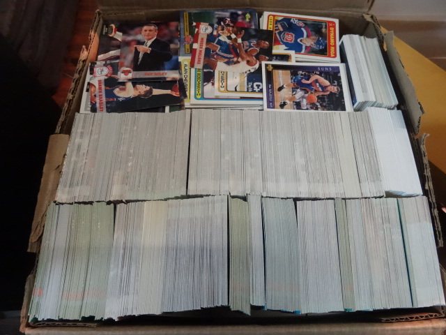 Approx 10,000 Sports Cards, Baseball,