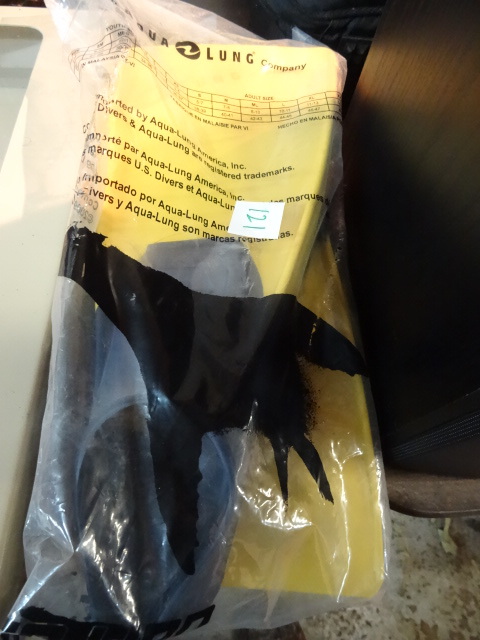Auea Lung Scuba Fins Size Small 5-7