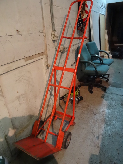 Long Handle Heavy Duty 2 Wheeler