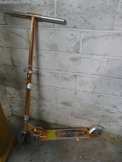 Cyclone Rush Rider Scooter